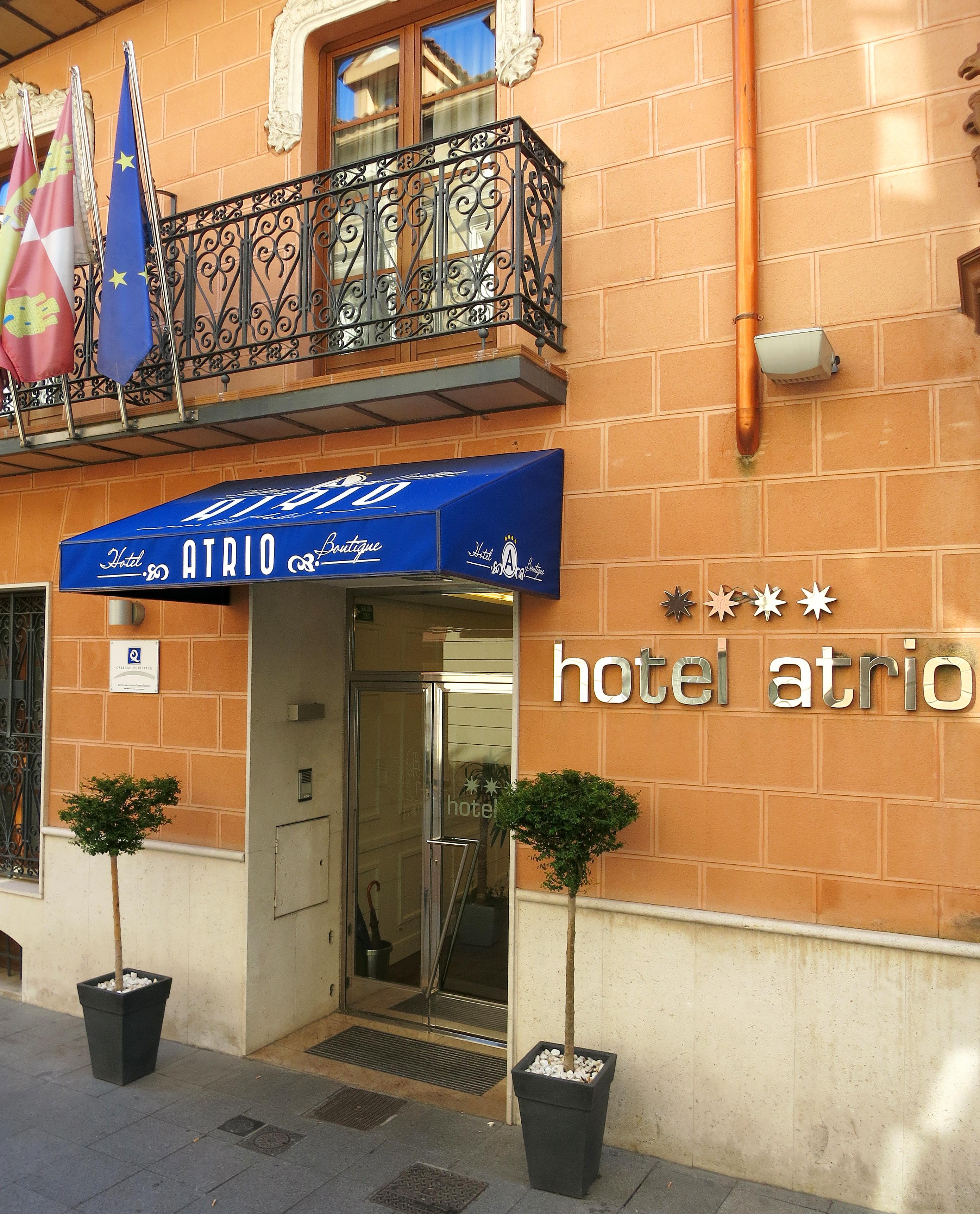 Hotel Boutique Atrio Valladolid Exterior photo